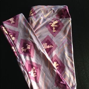 ❤️4 for $20❤️💰LuLaRoe Leggings Disney Collection